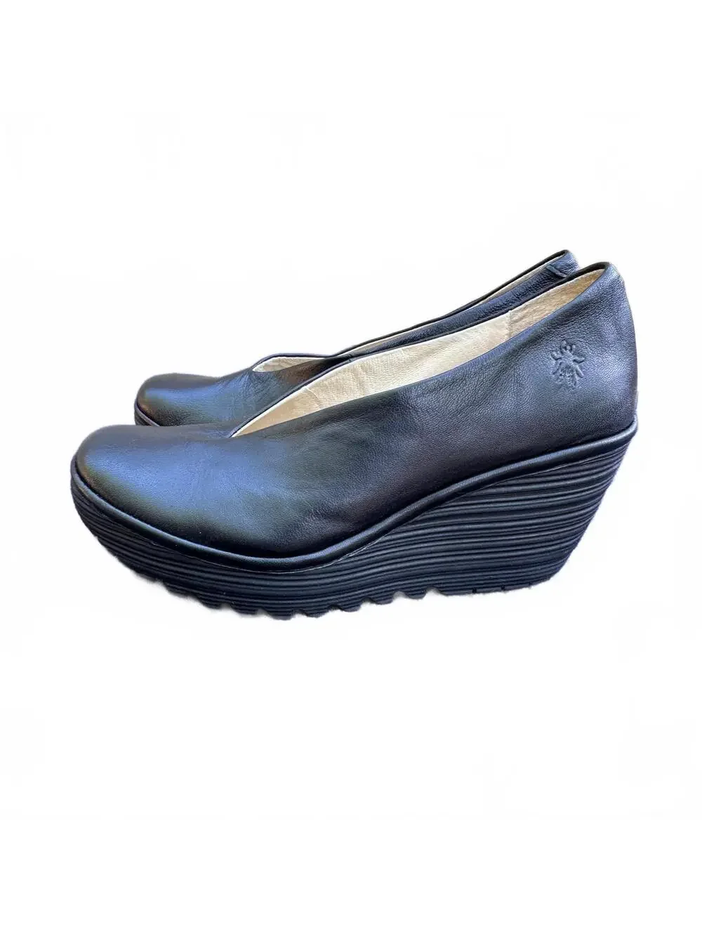 FLY London Black Yaz Wedge Pump Women’s 8 - 8.5 US | 39 EU